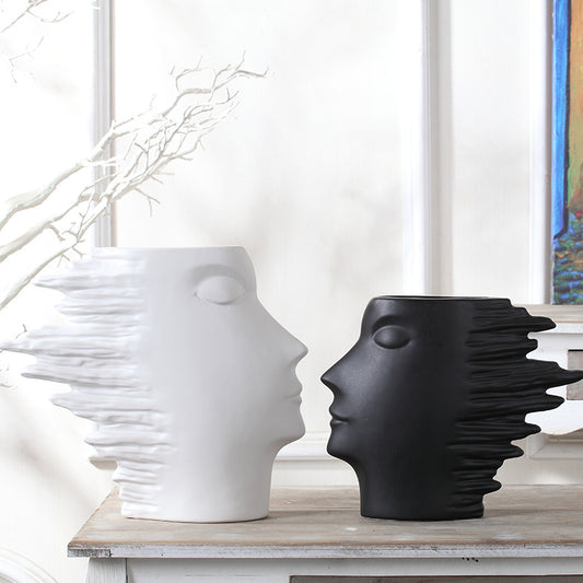 Lumière Profile Art Vase